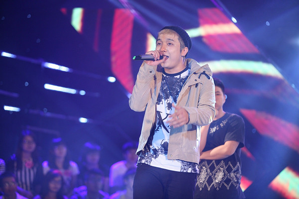  Nổi lên trong thời gian gần đây nhưng Yanbi và Mr.T đã kết hợp với nhau được 5 năm vì có nhiều điểm chung trong âm nhạc. Cả hai quen nhau khi tham gia một diễn đàn về âm nhạc. Thông thường, Yanbi là người viết giai điệu, còn Mr.T sẽ viết phần rap