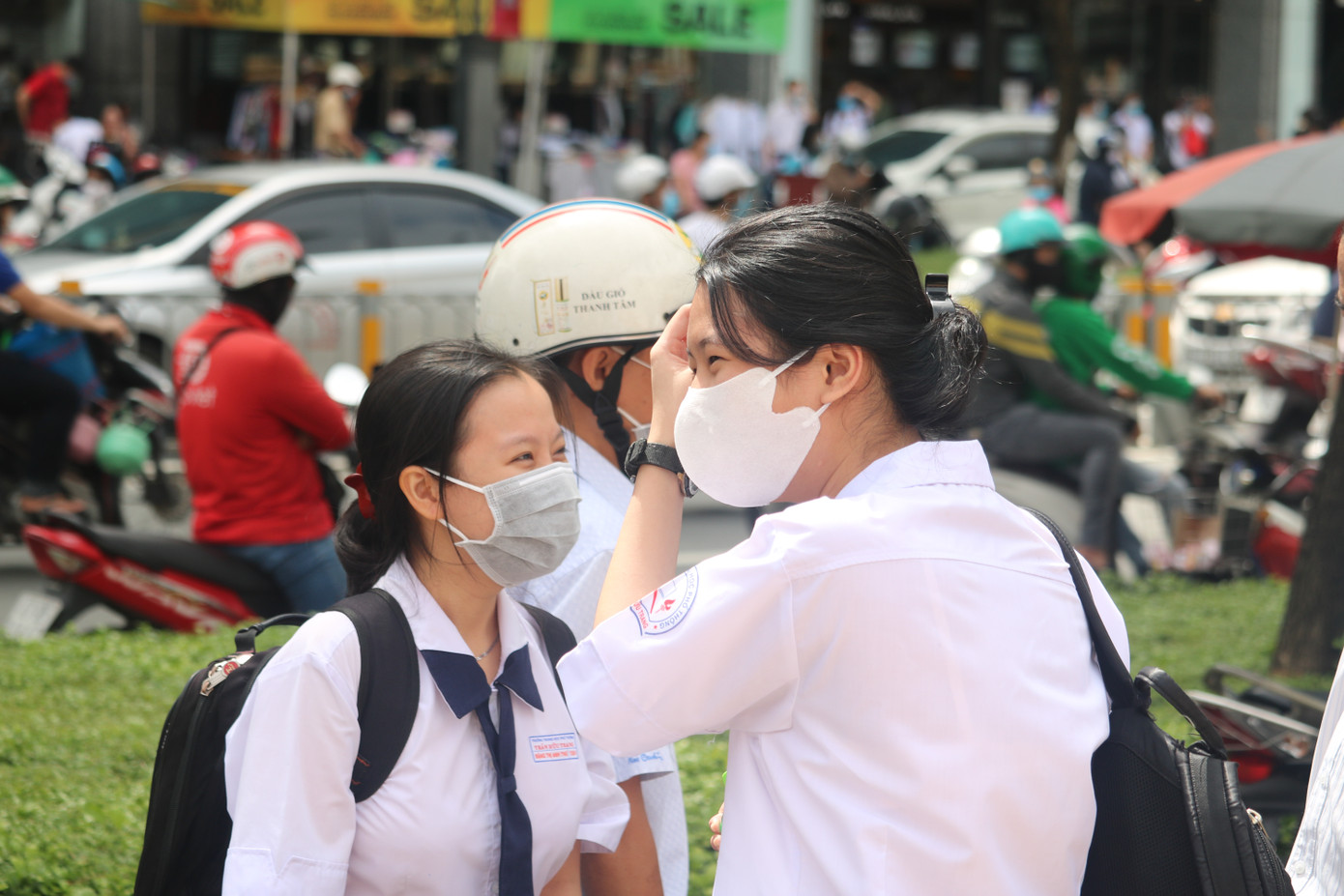 Nhận định đề thi Văn THPT: Teen mừng như “trúng tủ”, thầy cô vẫn lo lắng về phần Nghị luận ảnh 4