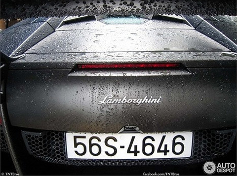 Bên cạnh đó, Autogespot mong muốn cơ sở hạ tầng tại Việt Nam sẽ phát triển để siêu xe phát huy được nhiều lợi thế