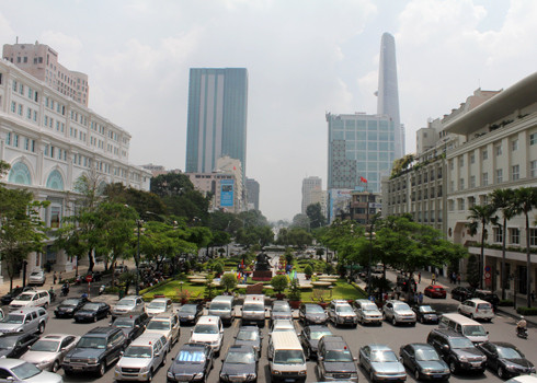 Trục trung tâm quận 1, TP HCM được xem là nơi chật chội với nhiều cao ốc trung tâm thương mại, văn phòng, khách sạn