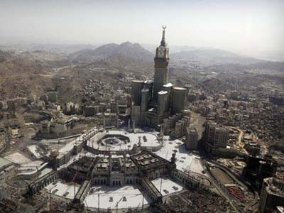 4. Ả Rập Saudi Tỷ lệ tổng mức tiệt kiệm quốc gia trên GDP: 48% GDP dự đoán năm 2013: 718 tỷ USD