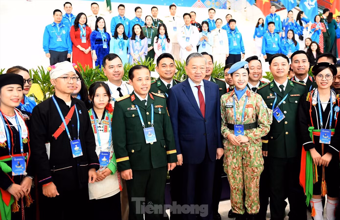 Tổng Bí thư Tô Lâm với các đại biểu dự Đại hội Hội LHTN Việt Nam lần thứ IX, nhiệm kỳ 2024 – 2029, tháng 12/2024. Ảnh: Như Ý