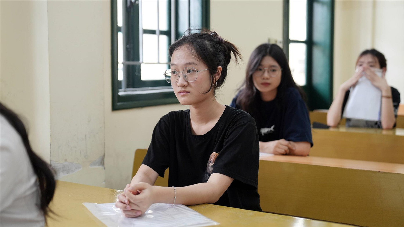 Học sinh tại Hà Nội thi tốt nghiệp THPT năm 2024. Ảnh: HOÀNG MẠNH THẮNG Học sinh tại Hà Nội thi tốt nghiệp THPT năm 2024. Ảnh: HOÀNG MẠNH THẮNG