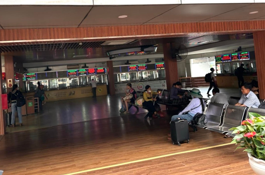 Khu nhà chờ được mở rộng theo hướng gần gũi, tiện nghi, hiện đại Khu nhà chờ được mở rộng theo hướng gần gũi, tiện nghi, hiện đại