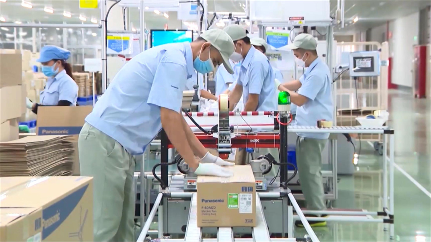 Sản xuất tại Công ty TNHH Panasonic Life Solutions Việt Nam - Bình Dương. Ảnh: H.C Sản xuất tại Công ty TNHH Panasonic Life Solutions Việt Nam - Bình Dương. Ảnh: H.C