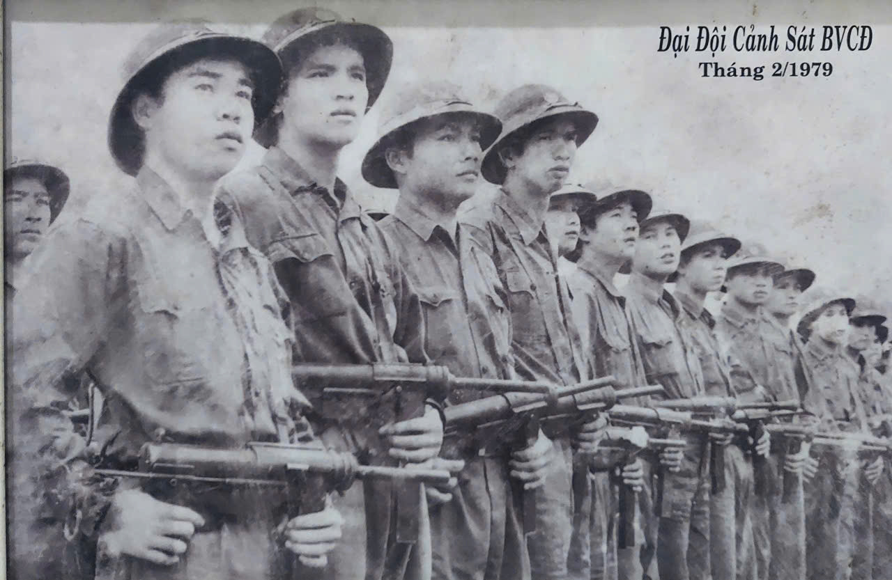 Đại đội Cảnh sát cơ động Công an Lạng Sơn thời kỳ chiến sự biên giới 1979. Ảnh: tư liệu Đại đội Cảnh sát cơ động Công an Lạng Sơn thời kỳ chiến sự biên giới 1979. Ảnh: tư liệu