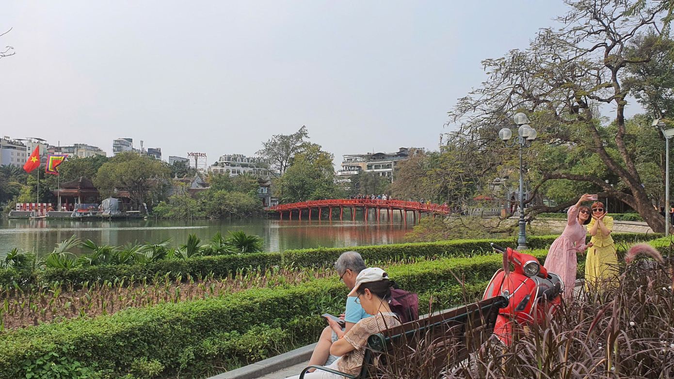 Một góc Hồ Gươm. Ảnh: Ngọc Khánh