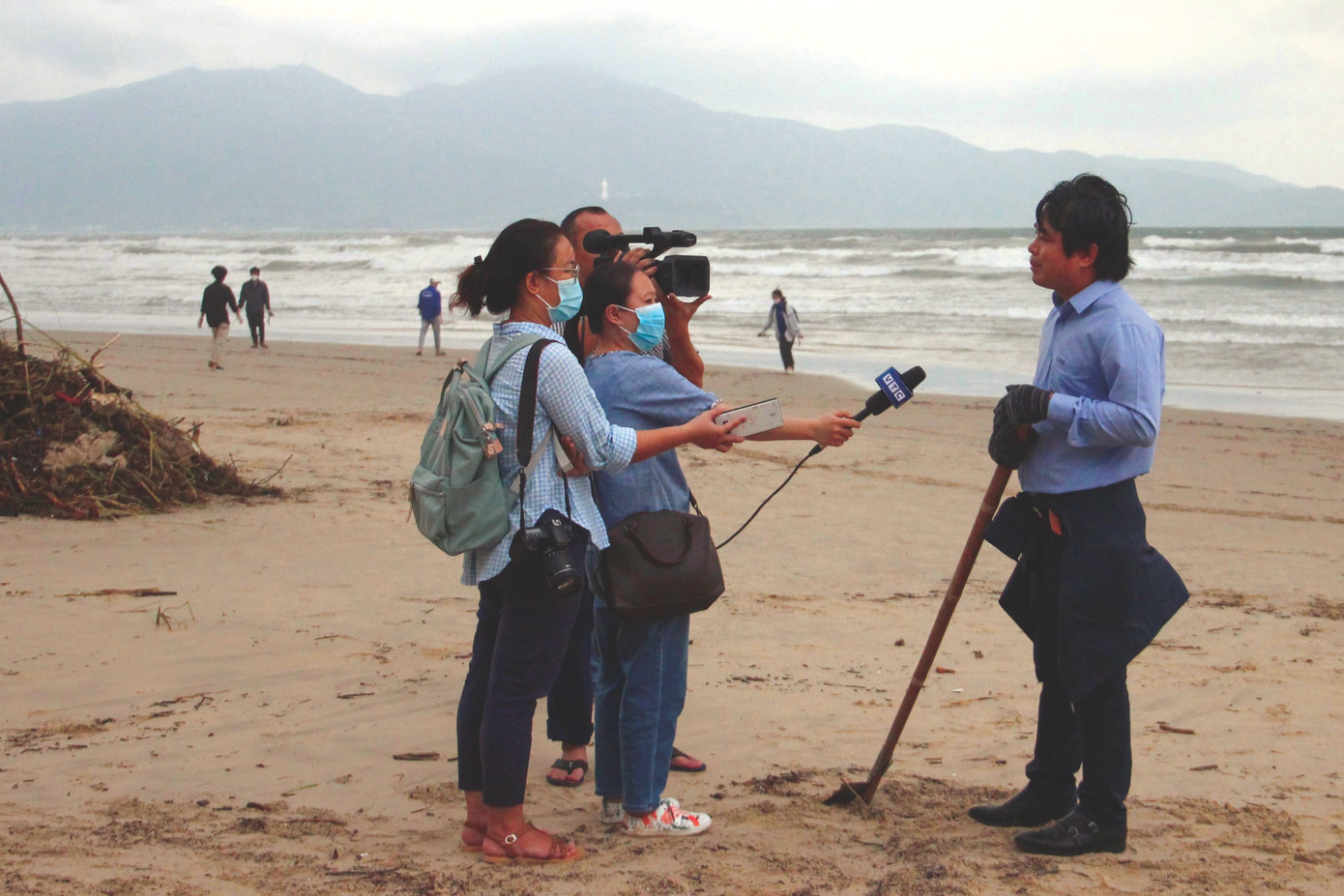 Đồng hành với người trẻ. Ảnh: Giang Thanh