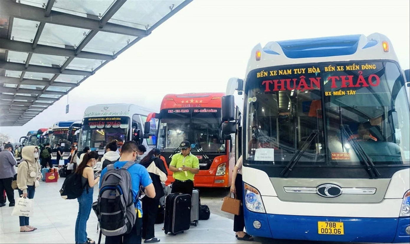 Nhiều tuyến xe khách chặng ngắn và chặng dài vẫn còn nhiều chỗ trống cho hành khách lựa chọn cho dịp nghỉ lễ 30/4 Nhiều tuyến xe khách chặng ngắn và chặng dài vẫn còn nhiều chỗ trống cho hành khách lựa chọn cho dịp nghỉ lễ 30/4