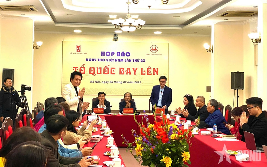 Họp báo Ngày thơ Việt Nam 2025 Họp báo Ngày thơ Việt Nam 2025