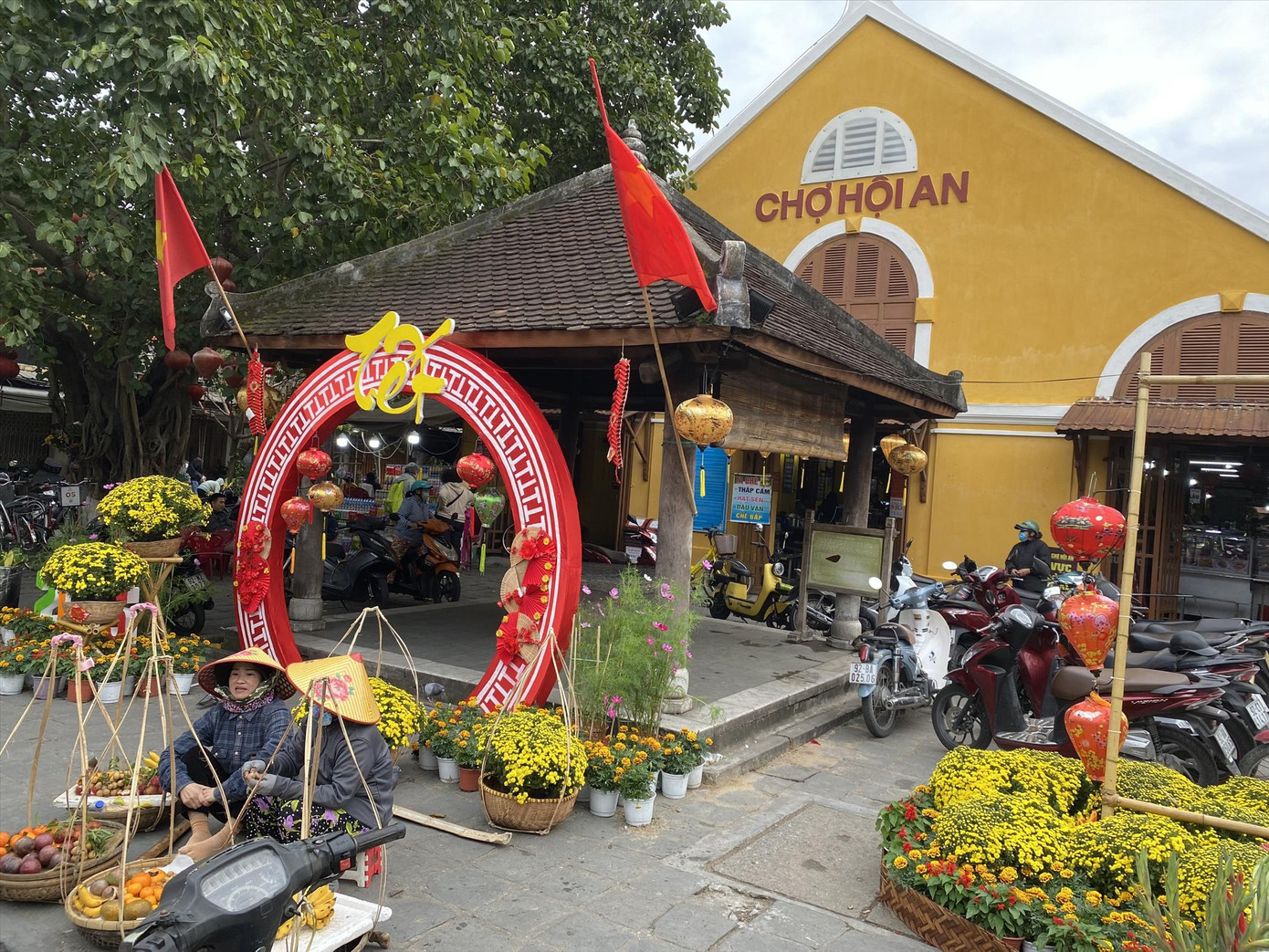 Chiều 29 Tết tại Hội An do chị M. ghi lại.