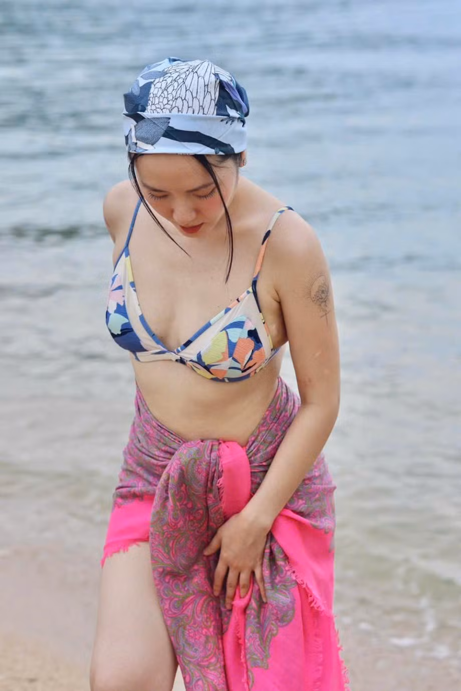 Ca sĩ Phương Linh là một trong những “sao” tạo ra xu hướng tung ảnh mộc, không che đậy dấu vết thời gian. Ca sĩ Phương Linh là một trong những “sao” tạo ra xu hướng tung ảnh mộc, không che đậy dấu vết thời gian.