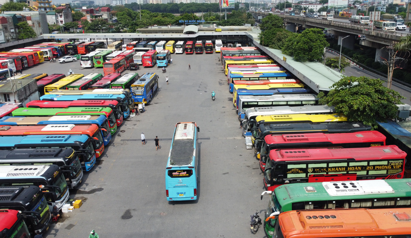 Do công tác quản lý, điều tiết, phân luồng xe ra vào bến hợp lý, bến xe Nước Ngầm đang được đánh giá là bến xe khai thác hạ tầng và hoạt động có hiệu quả, nề nếp ở Hà Nội Do công tác quản lý, điều tiết, phân luồng xe ra vào bến hợp lý, bến xe Nước Ngầm đang được đánh giá là bến xe khai thác hạ tầng và hoạt động có hiệu quả, nề nếp ở Hà Nội