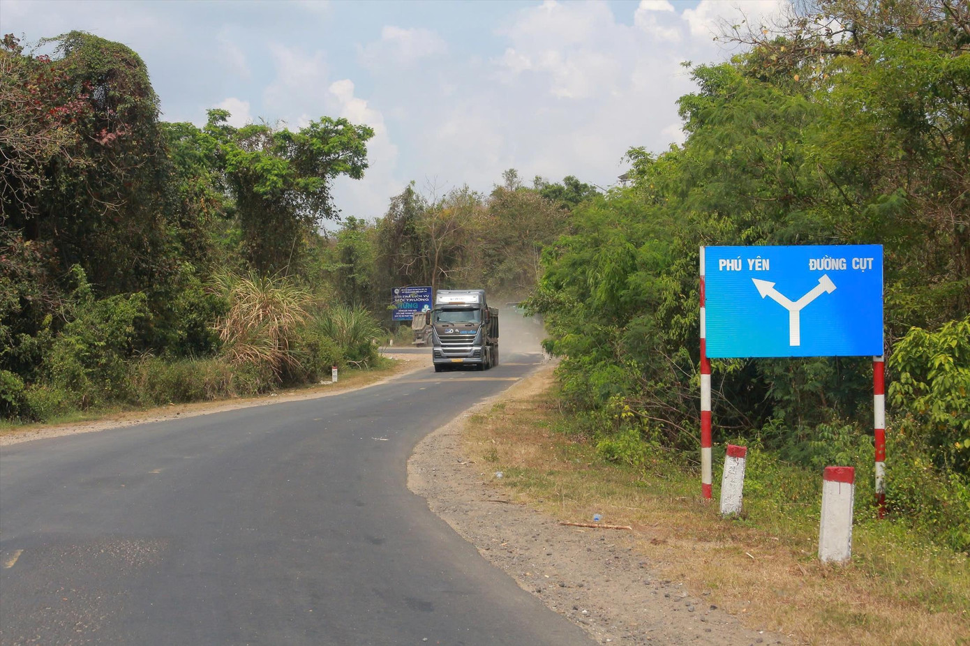 Hiện nay Đắk Lắk nối Phú Yên bằng con đường duy nhất là Quốc lộ 29