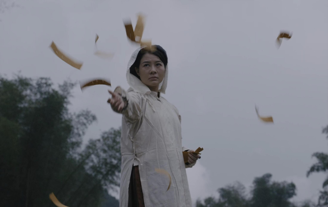 Đèn âm hồn sau khi cán mốc doanh thu trăm tỷ đồng bị chê về chất lượng đã nhanh chóng hạ nhiệt