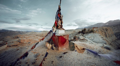 Lạ kỳ bộ tộc anh em lấy chung vợ ở Tây Tạng ảnh 7