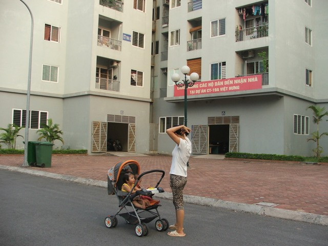 Hà Nội đề nghị quan tâm phát triển nhà xã hội (ảnh khu nhà xã hội tại Việt Hưng, Hà Nội)