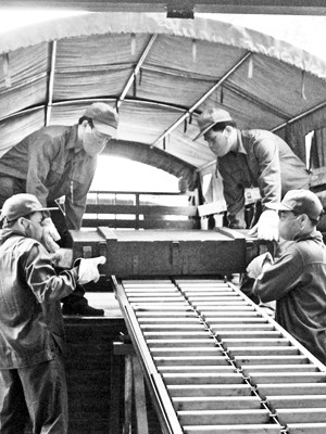 Tiếp nhận đạn đưa vào kho sau khi bảo dưỡng