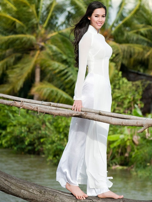 Hoàng My đã sẵn sàng bắt đầu cuộc thi quan trọng..