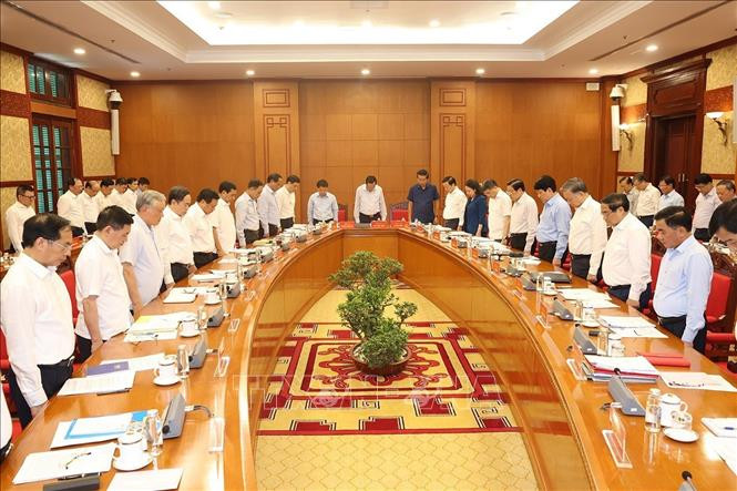 Tổng Bí thư, Chủ tịch nước Tô Lâm cùng các đại biểu mặc niệm cố Tổng Bí thư Nguyễn Phú Trọng. Ảnh: Trí Dũng/TTXVN Tổng Bí thư, Chủ tịch nước Tô Lâm cùng các đại biểu mặc niệm cố Tổng Bí thư Nguyễn Phú Trọng. Ảnh: Trí Dũng/TTXVN