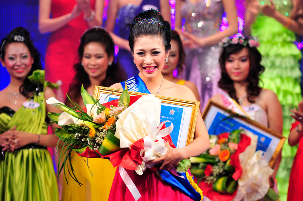 Á khôi 2 Lương Thị Ngọc Linh (ĐH Phương Đông). Ảnh: Quang Minh