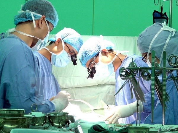 Nghị quyết TW 6 về bảo vệ, chăm sóc và nâng cao sức khỏe nhân dân ảnh 1