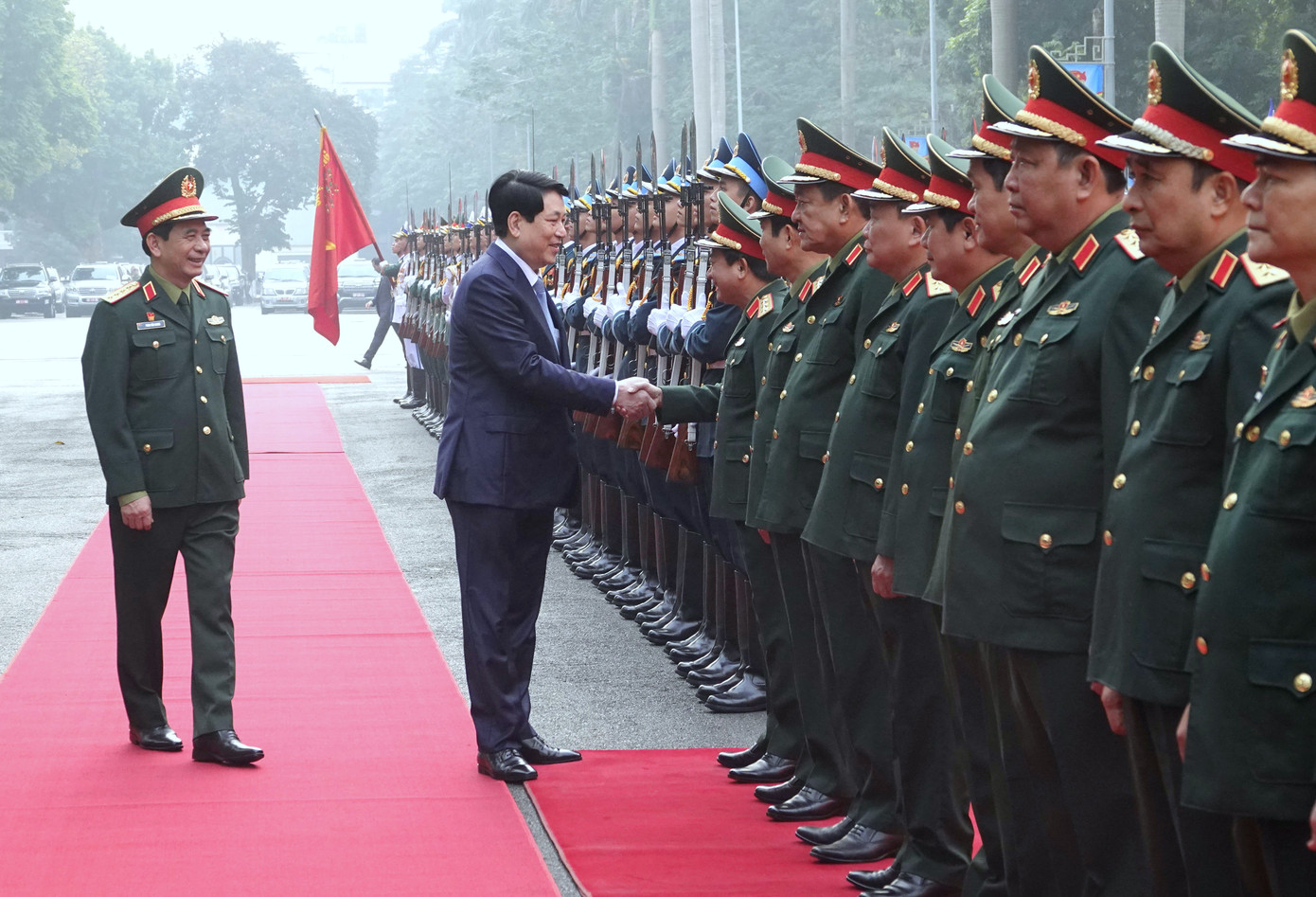 Tướng lĩnh Quân đội đón Chủ tịch nước tới dự, chỉ đạo Hội nghị. Tướng lĩnh Quân đội đón Chủ tịch nước tới dự, chỉ đạo Hội nghị.