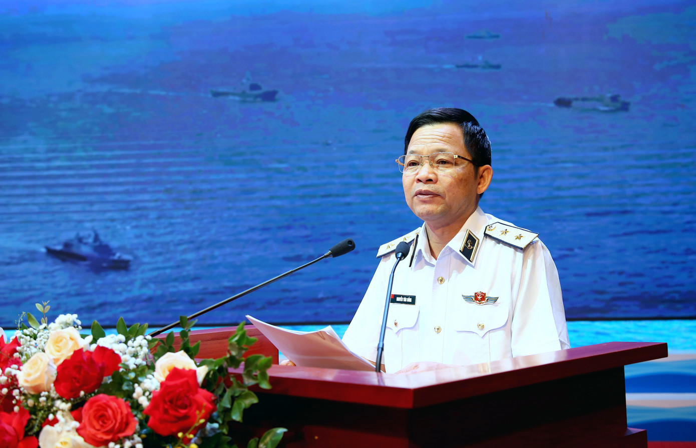 Trung tướng Nguyễn Văn Bổng - Bí thư Đảng uỷ, Chính uỷ Hải quân, quán triệt Nghị quyết lãnh đạo 6 tháng cuối năm 2024. Trung tướng Nguyễn Văn Bổng - Bí thư Đảng uỷ, Chính uỷ Hải quân, quán triệt Nghị quyết lãnh đạo 6 tháng cuối năm 2024.