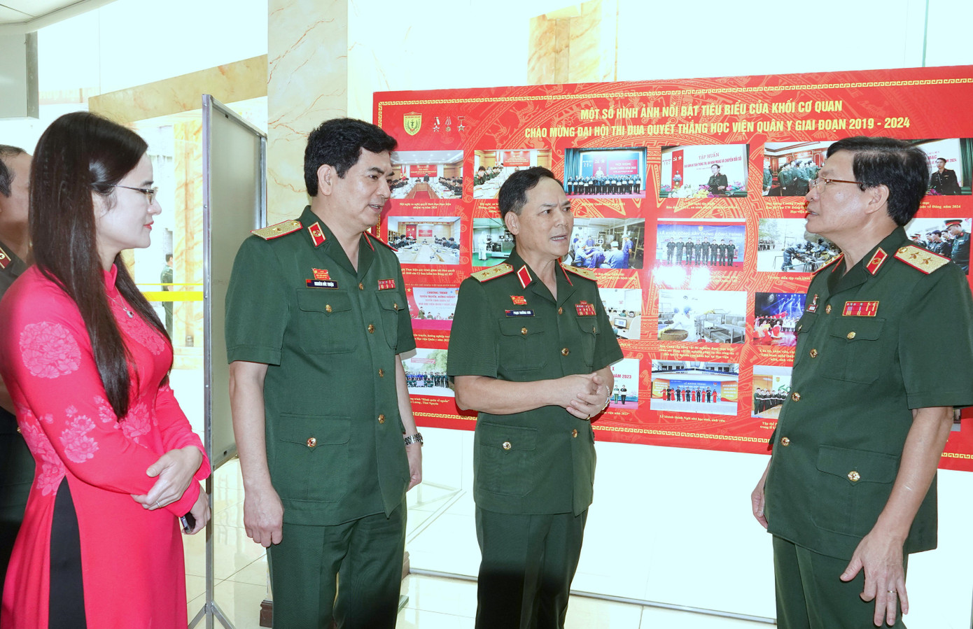 Theo Học viện Quân y, từ đại hội này, cán bộ, nhân viên, học viên, chiến sĩ và người lao động toàn Học viện biểu thị trước Quân uỷ Trung ương và Bộ Quốc phòng tinh thần quyết tâm đưa phong trào TĐQT lên tầm cao mới. Theo Học viện Quân y, từ đại hội này, cán bộ, nhân viên, học viên, chiến sĩ và người lao động toàn Học viện biểu thị trước Quân uỷ Trung ương và Bộ Quốc phòng tinh thần quyết tâm đưa phong trào TĐQT lên tầm cao mới.