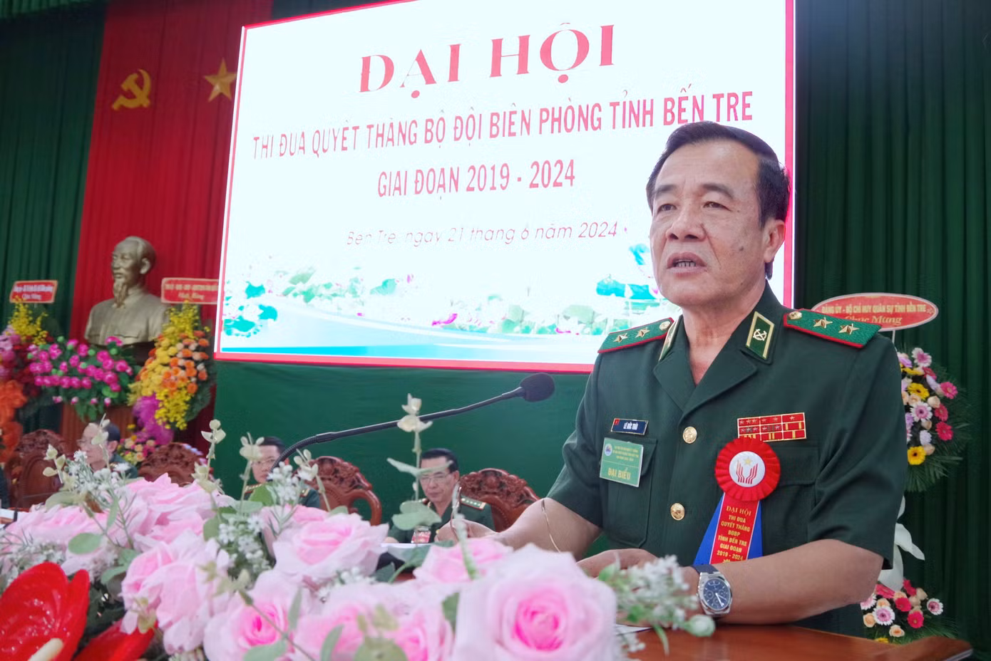 Trung tướng Lê Đức Thái phát biểu chỉ đạo đại hội.