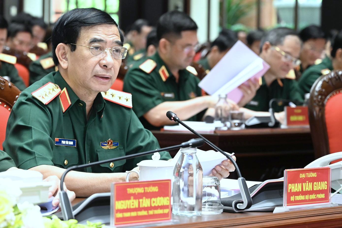 Các đại biểu dự hội nghị. Các đại biểu dự hội nghị.