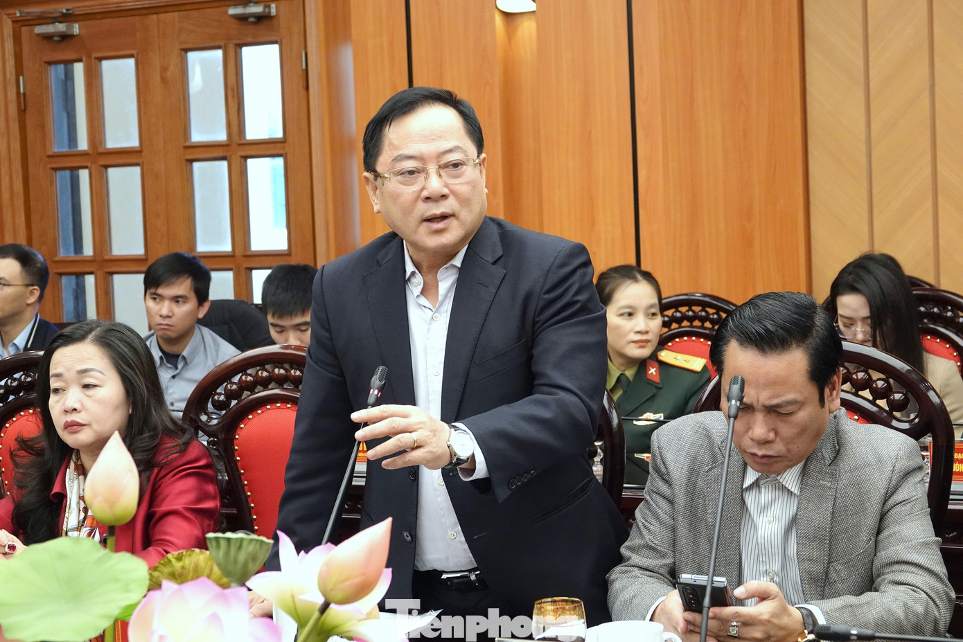 Nhà báo Lê Xuân Sơn - Tổng biên tập báo Tiền Phong, phát biểu tại chương trình. Nhà báo Lê Xuân Sơn - Tổng biên tập báo Tiền Phong, phát biểu tại chương trình.