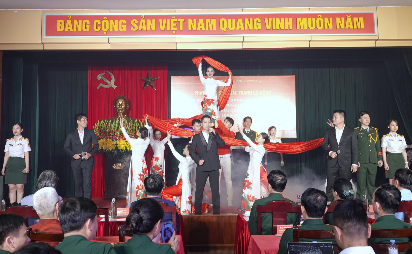 Lễ phát động được tổ chức tại Bảo tàng Lịch sử Quân sự Việt Nam, chiều 29/3.