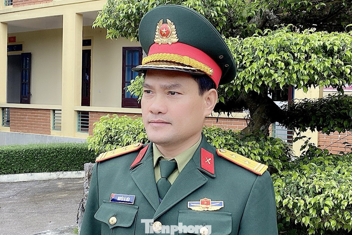 Trung tá Nguyễn Bá Hiển