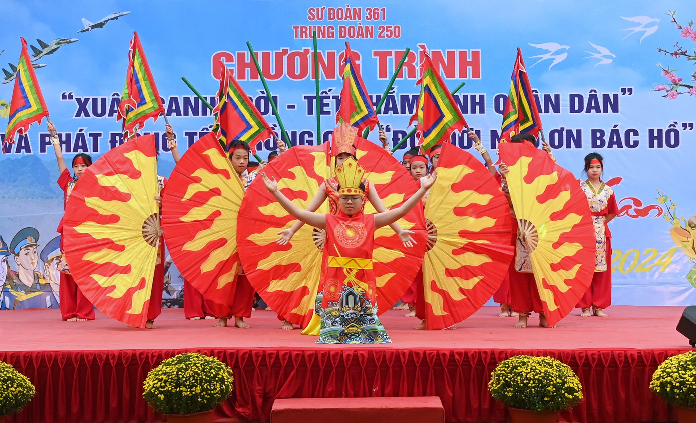 Chương trình nhằm tuyên truyền, giáo dục cho cán bộ, đoàn viên thanh niên của đơn vị và địa phương về ý nghĩa Tết cổ truyền của dân tộc, nét đẹp truyền thống văn hoá, tinh thần tương thân tương ái, đạo lý uống nước nhớ nguồn.