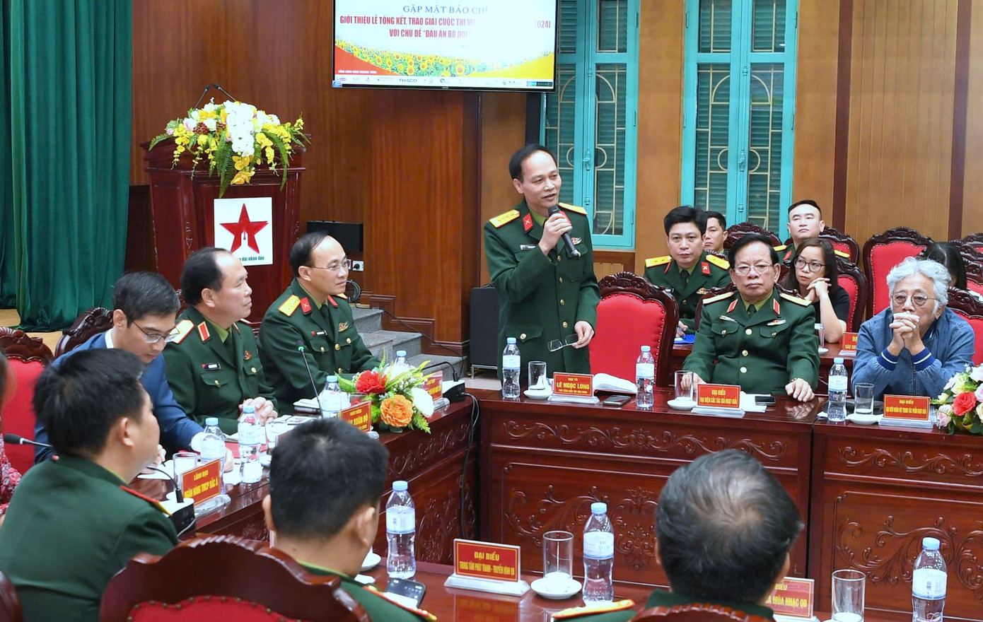 Ban Tổ chức cuộc thi thông tin với báo chí về những điểm nhấn của cuộc thi lần thứ 15. Ban Tổ chức cuộc thi thông tin với báo chí về những điểm nhấn của cuộc thi lần thứ 15.