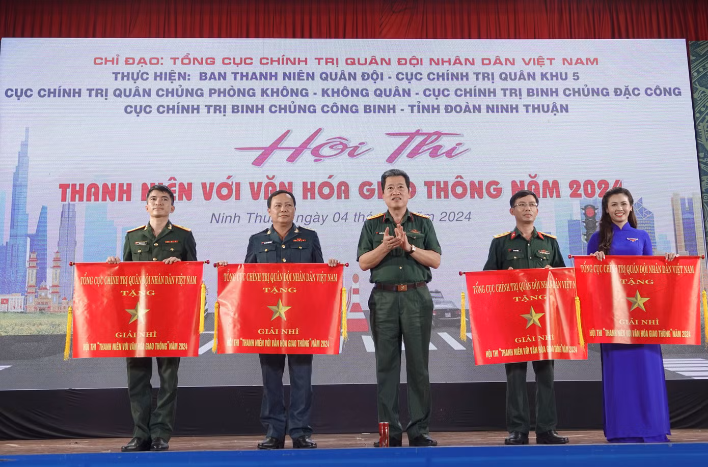 Ảnh: Nguyễn Minh Ảnh: Nguyễn Minh