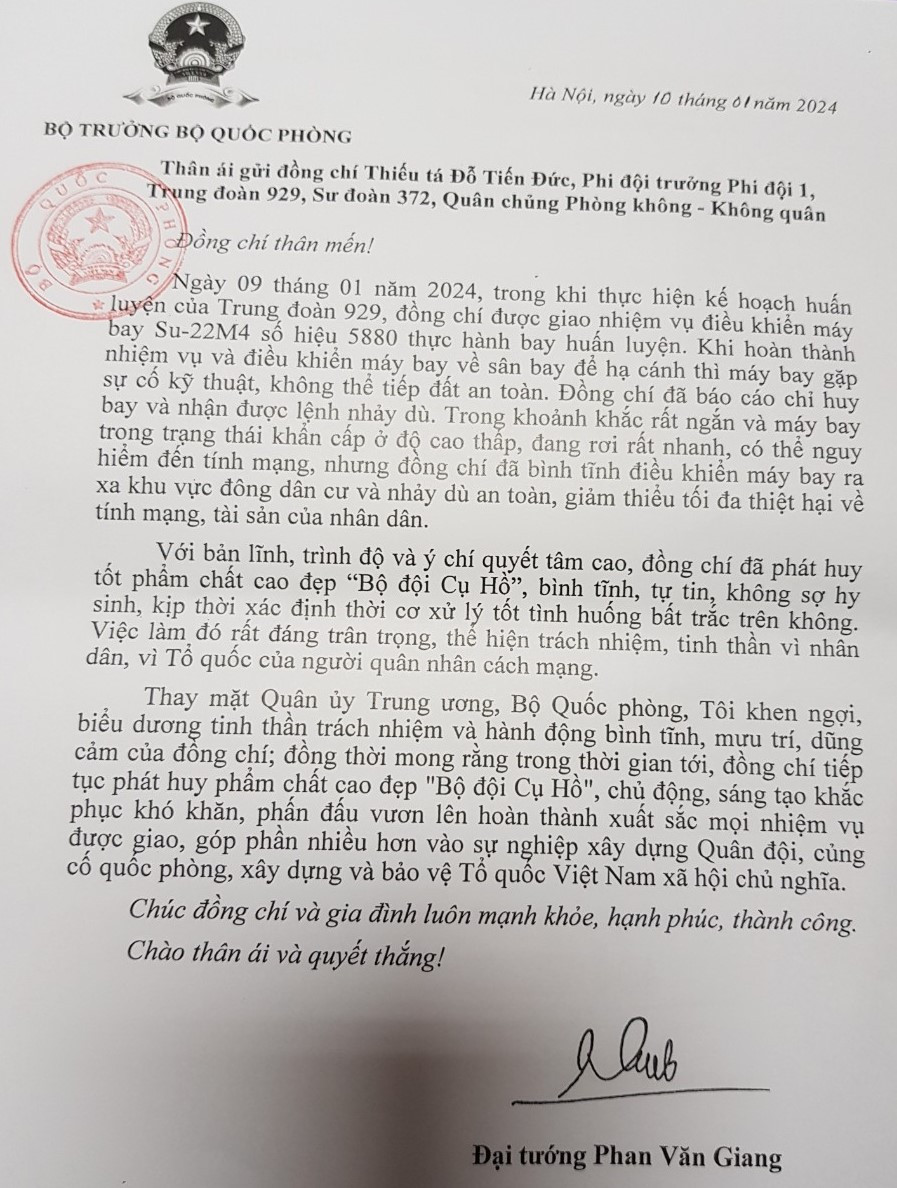 Thư khen của Đại tướng Phan Văn Giang gửi Thiếu tá Đỗ Tiến Đức Thư khen của Đại tướng Phan Văn Giang gửi Thiếu tá Đỗ Tiến Đức