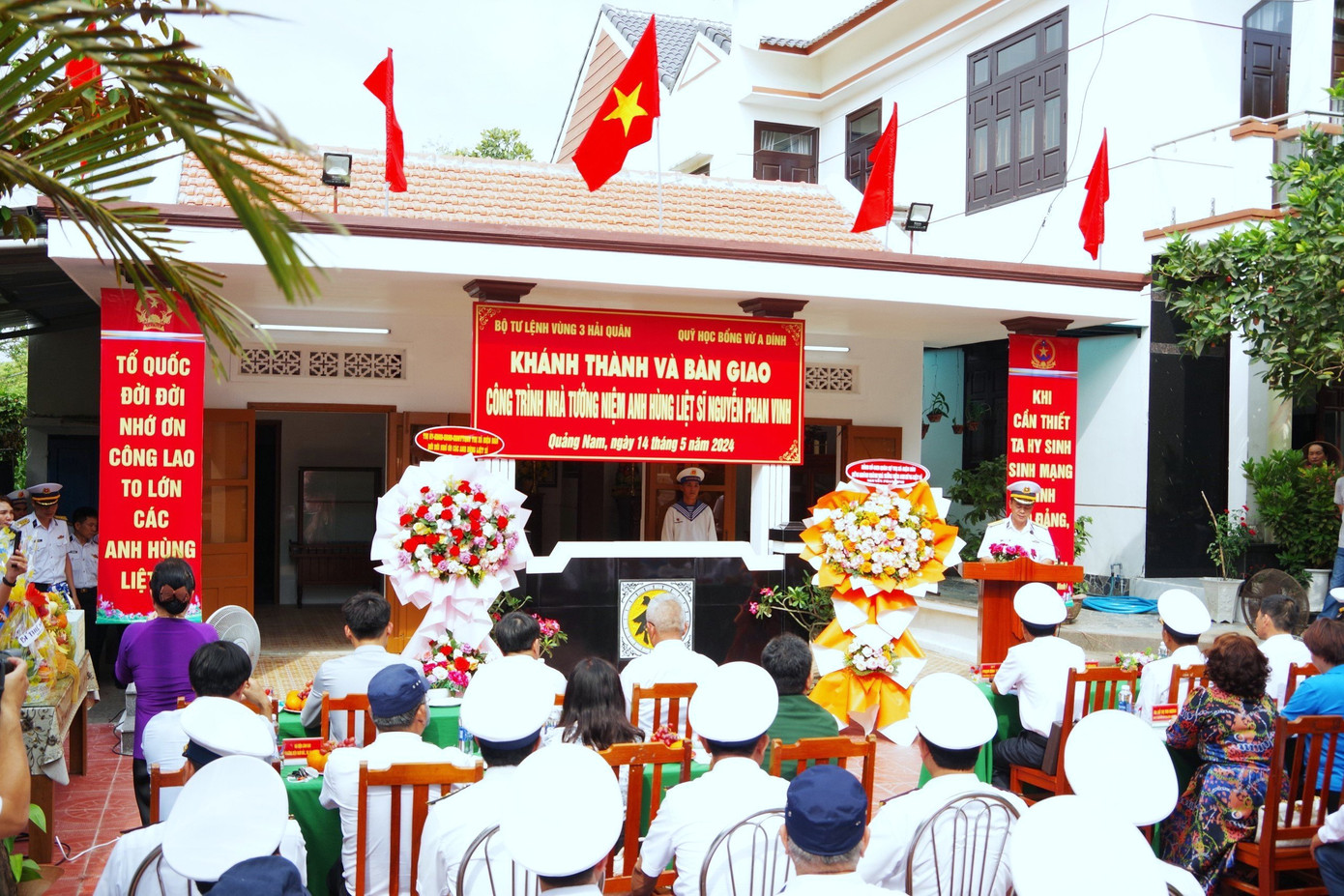 Đây cũng là công trình hướng tới chào mừng Đại hội thi đua Quyết thắng của Vùng 3 Hải quân giai đoạn 2019-2024; kỷ niệm 60 năm Ngày Chiến thắng trận đầu của Hải quân nhân dân Việt Nam và quân, dân miền Bắc (1964-2024). Đây cũng là công trình hướng tới chào mừng Đại hội thi đua Quyết thắng của Vùng 3 Hải quân giai đoạn 2019-2024; kỷ niệm 60 năm Ngày Chiến thắng trận đầu của Hải quân nhân dân Việt Nam và quân, dân miền Bắc (1964-2024).