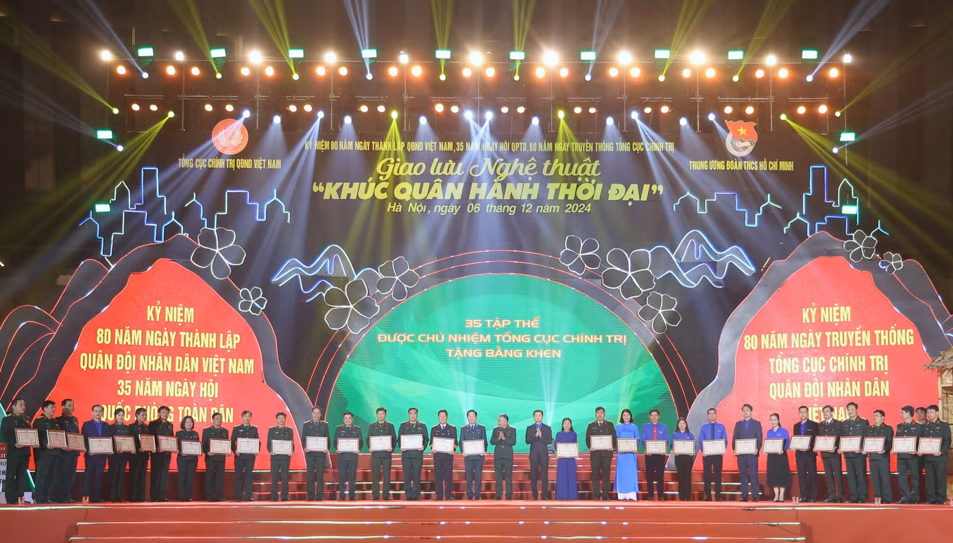 Đây là lần đầu tiên cả hai cuộc thi được tổ chức ở cấp toàn quốc.