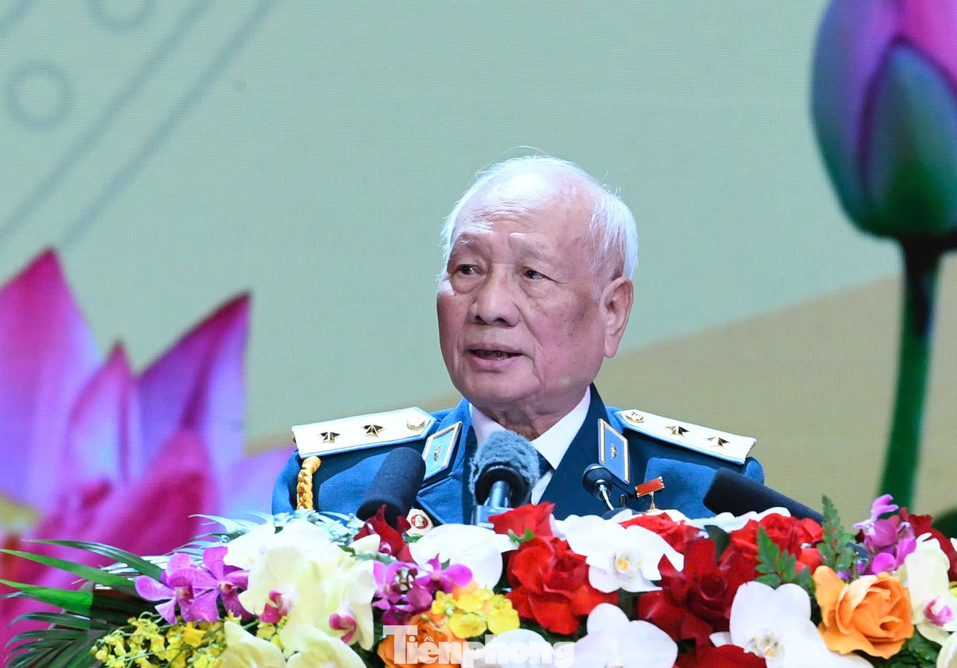 Đại diện Cựu chiến binh Việt Nam phát biểu tại Lễ kỷ niệm. Đại diện Cựu chiến binh Việt Nam phát biểu tại Lễ kỷ niệm.