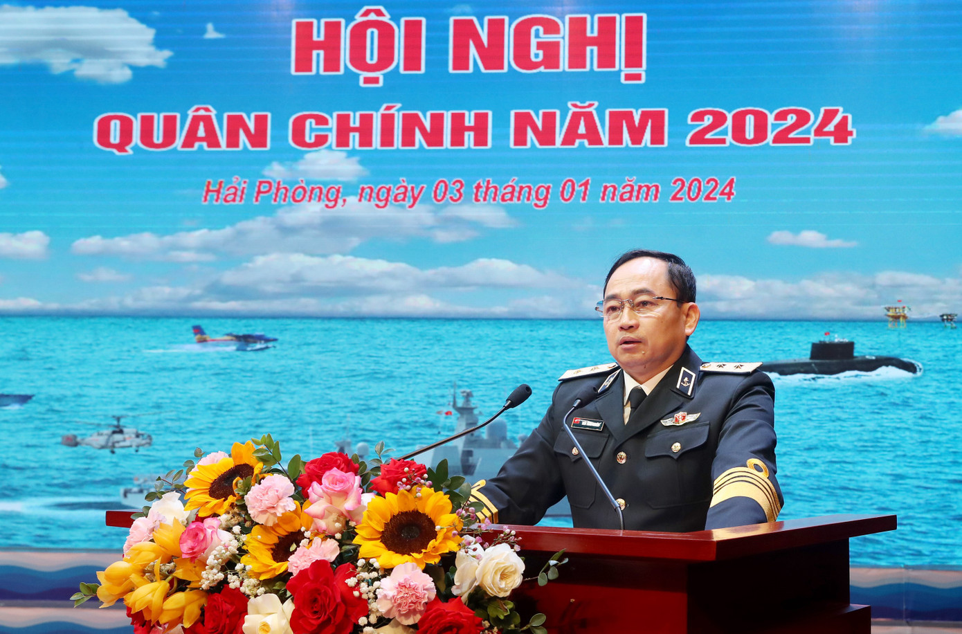 Phó Đô đốc Trần Thanh Nghiêm - Tư lệnh Hải quân, phát biểu tại hội nghị. Phó Đô đốc Trần Thanh Nghiêm - Tư lệnh Hải quân, phát biểu tại hội nghị.