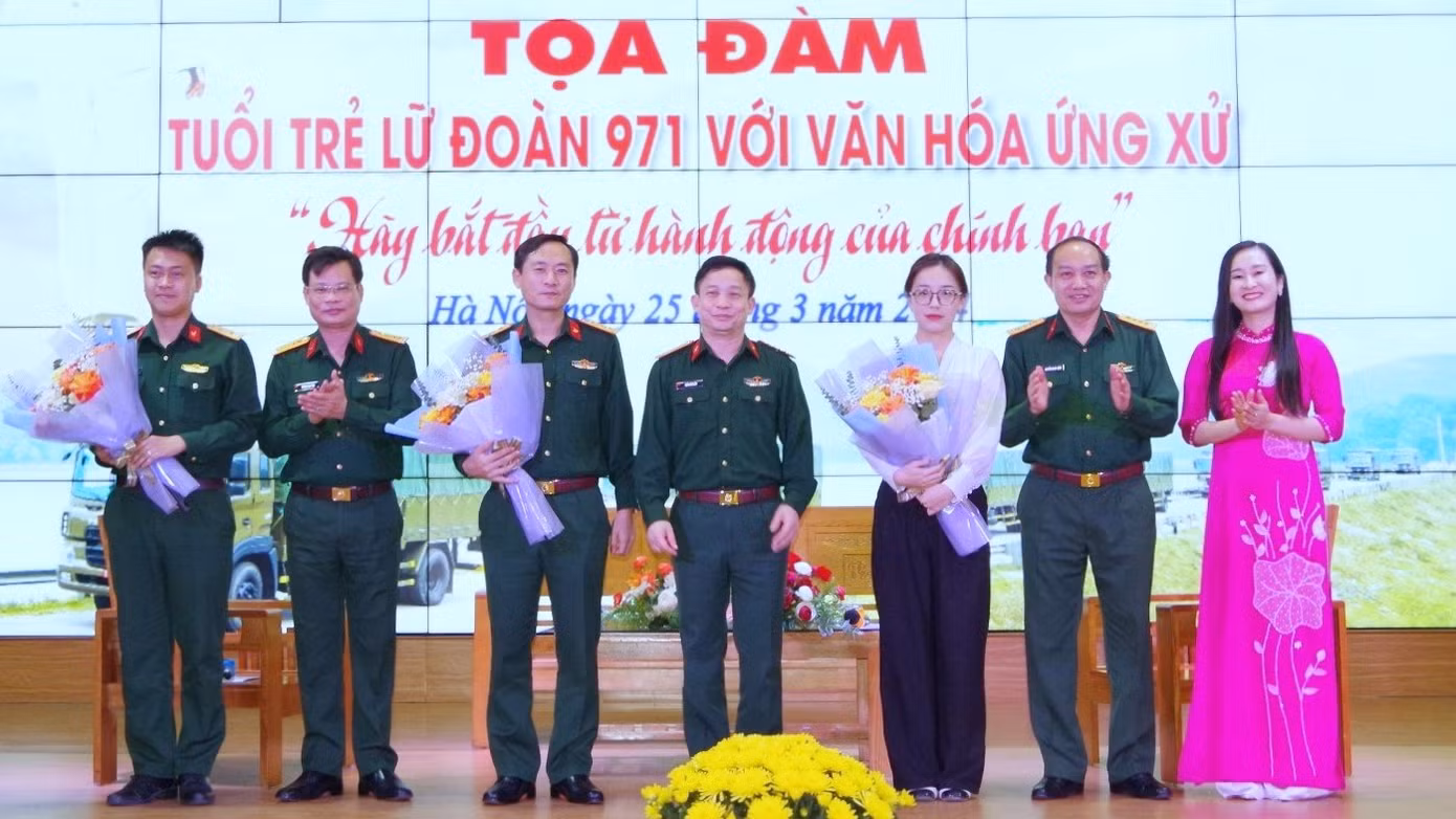 Các đại biểu tham gia tọa đàm đã có nhiều ý kiến thảo luận chất lượng về chủ đề mà tọa đàm hướng tới.