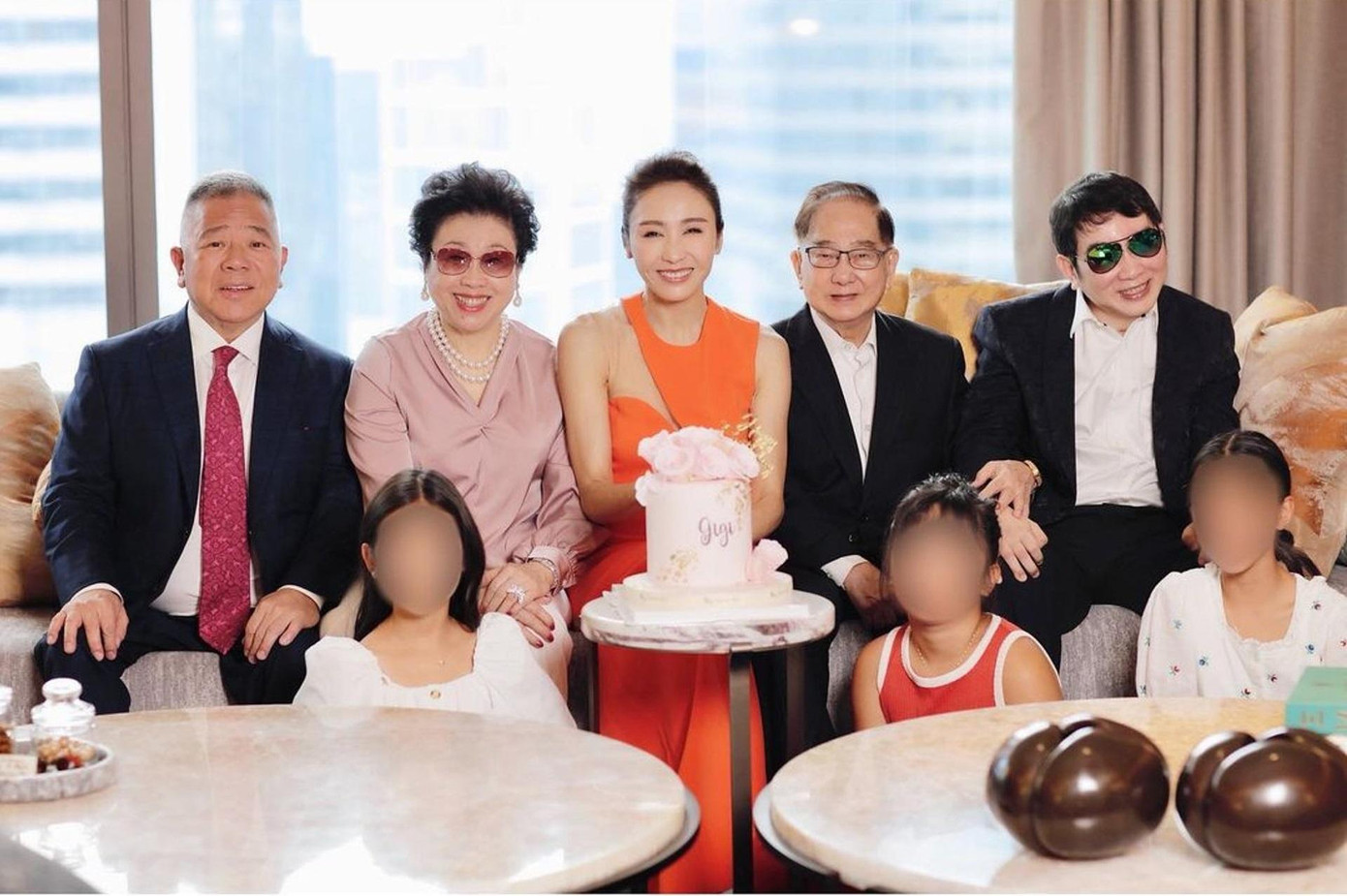 Lê Tư ít khi chia sẻ ảnh chồng trên trang cá nhân.