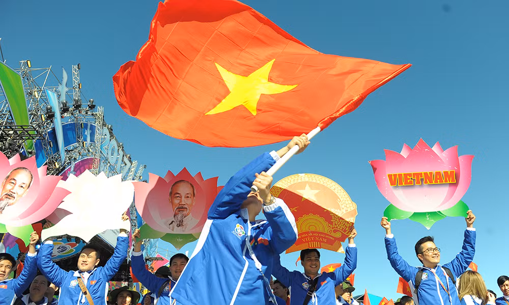 Quốc kỳ Việt Nam tung bay ở Festival thanh niên, sinh viên thế giới 19 ảnh 12