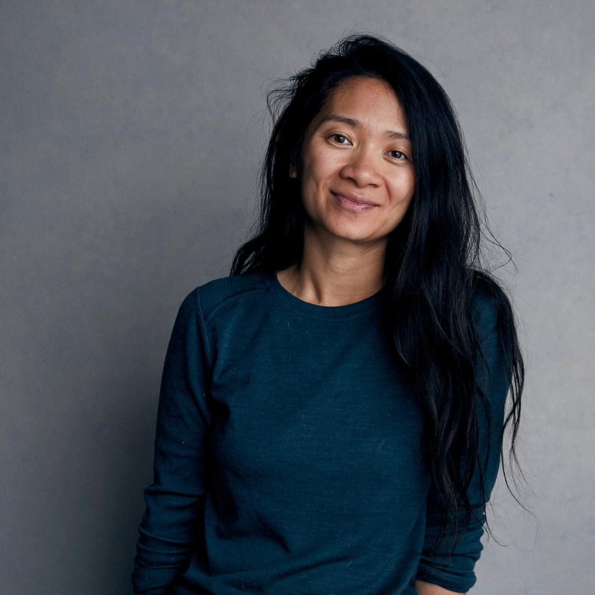 Chloé Zhao là ứng viên "nặng ký" cho giải "Đạo diễn xuất sắc". Chloé Zhao là ứng viên "nặng ký" cho giải "Đạo diễn xuất sắc".