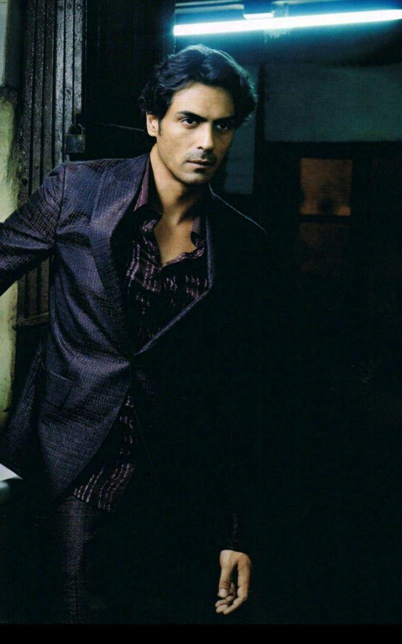 Tài tử Arjun Rampal có kết quả xét nghiệm dương tính với loại coronavirus mới vào ngày 18/4. Tài tử Arjun Rampal có kết quả xét nghiệm dương tính với loại coronavirus mới vào ngày 18/4.