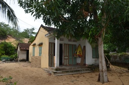 Ngôi nhà đã bỏ hoang của chị Bùi Thị Biển 