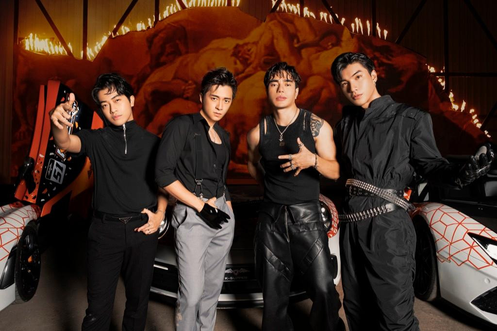 Bộ tứ nổi bật của 2 Ngày 1 Đêm bản Việt.