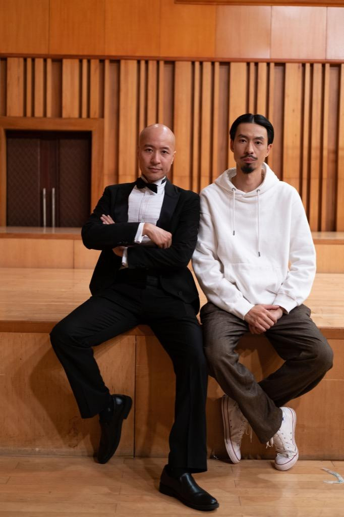 Đen bên cạnh nhạc trưởng Đồng Quang Vinh